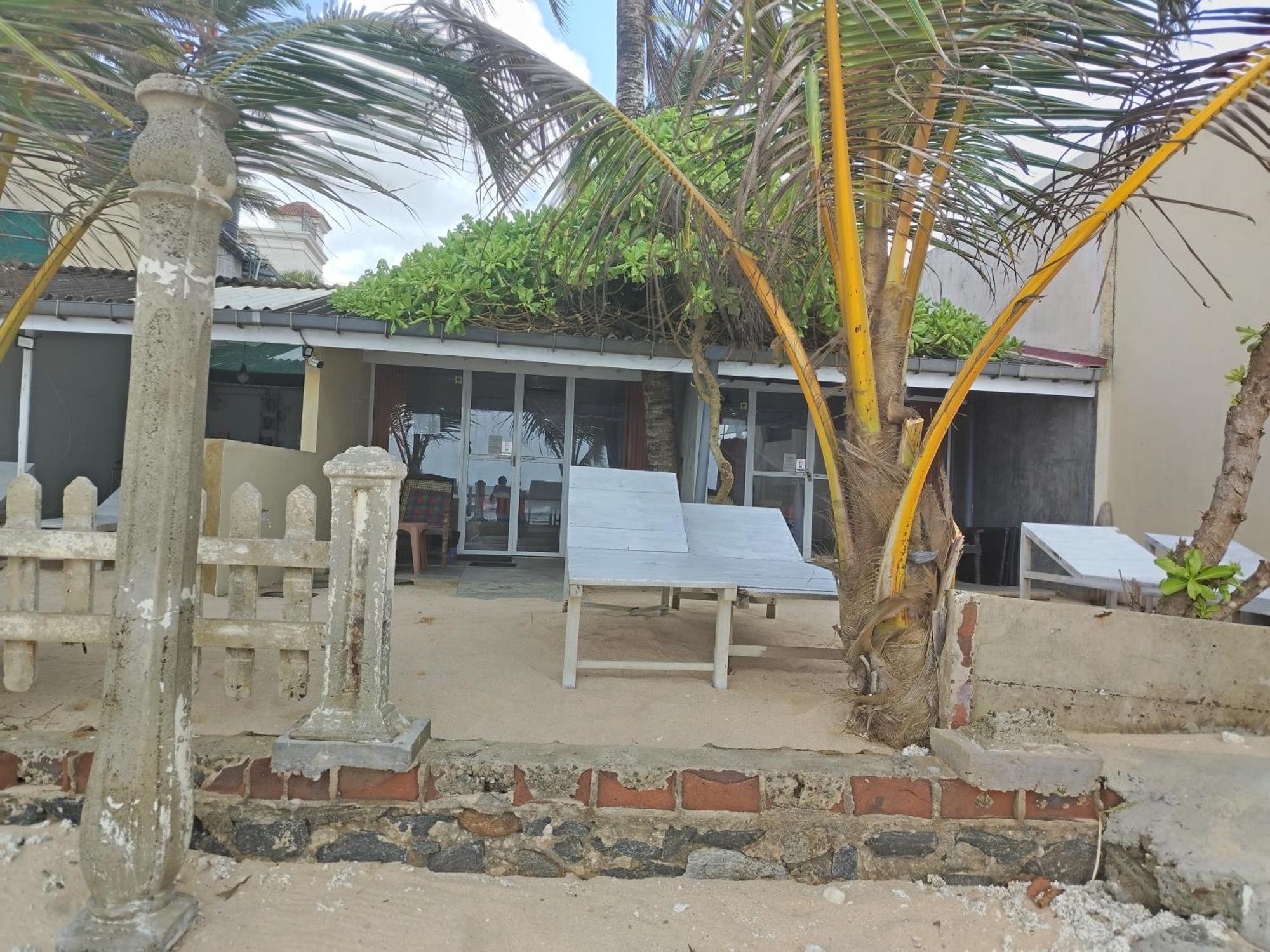 Happy Beach Resort ウナワトゥナ エクステリア 写真